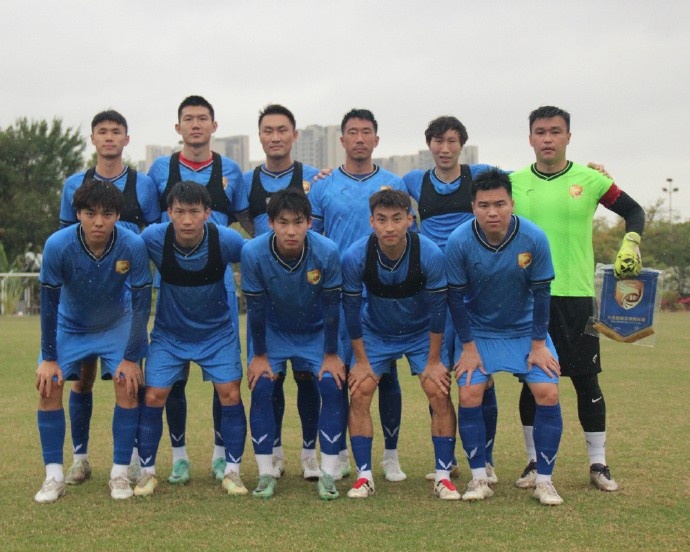 穆谢奎连入两球将比分逆转,大连鲲城2-1战胜山西崇德荣海